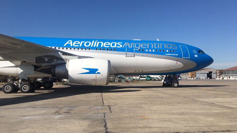 Aerolíneas Argentinas sacó de circulación ocho aviones de su flota por fallas que despertaron una alerta